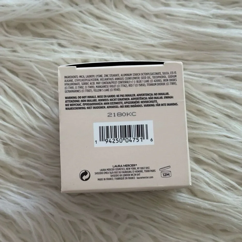 Laura Mercier Ultra Blur Longwearing Translucent Loose Setting Powder Honey